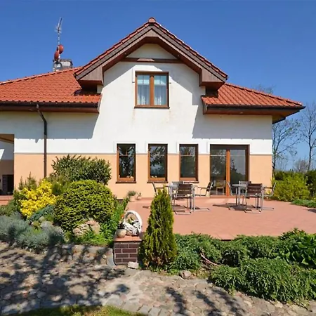 Prázdninový dům Cozy In With Sauna Darłowo