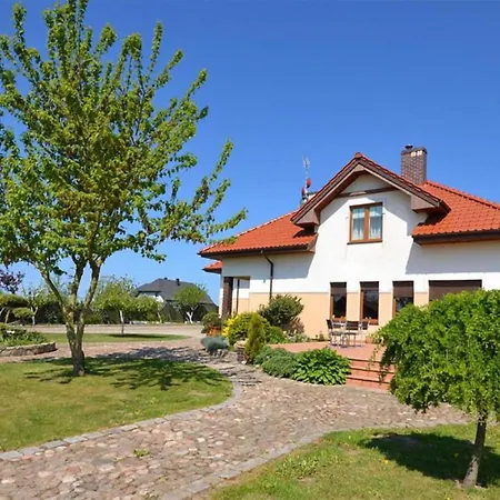 Prázdninový dům Cozy In With Sauna Darłowo